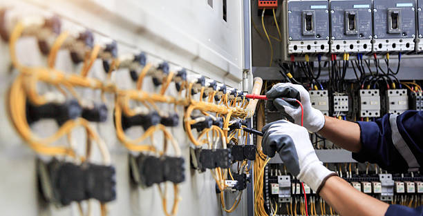 Professional Electrician technician working in Lawrenceville, GA